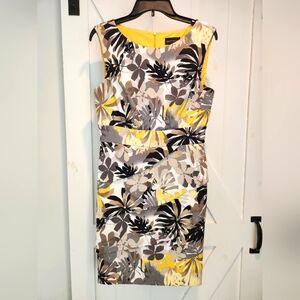 Size 10 Floral Dress Black, Yellow, Grey